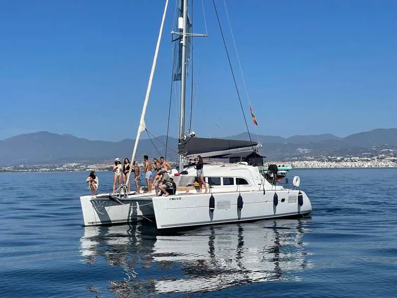Lagoon 380 — 11.5 mts charter yacht available in Marbella