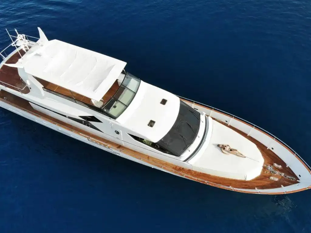 Mefasa 90 — 27 mts charter yacht available in Marbella